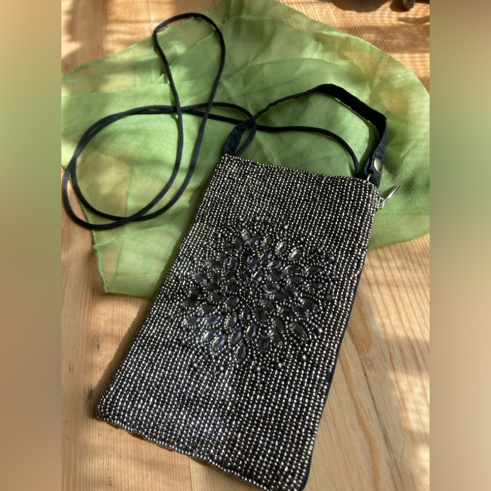 2/$30 Bamboo Trading Company Night Bloom Club Bag - Picture 2 of 12